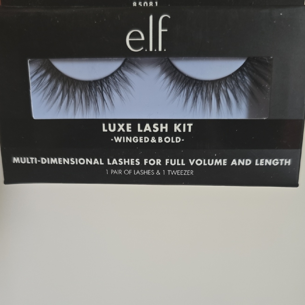 *FREE* ELF Luxe Lash Kit - Winged & Bold